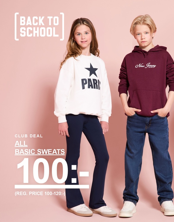 Tre barn i sweatshirts och hoodies från Back to School-kollektionen. Club Deal: alla sweats 100 kr. Ord. pris: 100–120 kr.