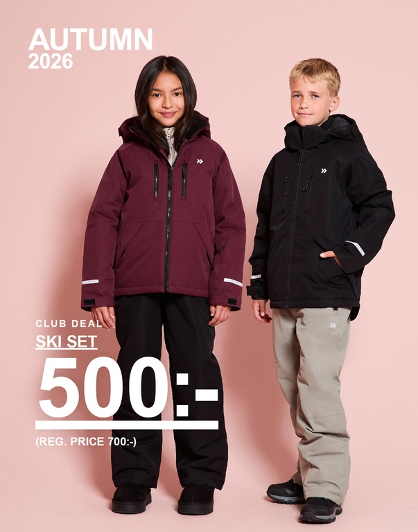 Tre barn i skidkläder. CLUB DEAL – SKI SET 500:- (ord. pris 700:-).