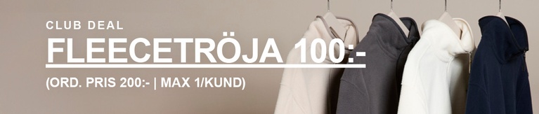 Flera fleecetröjor/hoodies i beige, grått, vitt och marin hänger på rad. Text på bilden visar erbjudande: “Fleecetröja 100 kr (ord. pris 200 kr | max 1/kund)”.