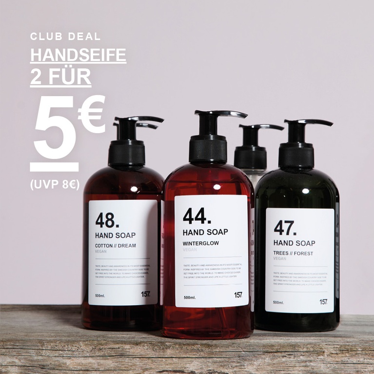 Gestreifte Handtücher in der Größe 70x140. Kampagnentext: "CLUB DEAL, HANDTUCH 70X140, 2 FÜR 12€ (UVP 16€)"