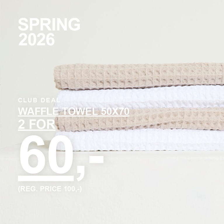 Stripete håndklær i størrelse 70x140. Kampanjetekst: "CLUB DEAL, HÅNDKLE 70X140, 2 FOR 120,- FAST PRIS 160,-)"