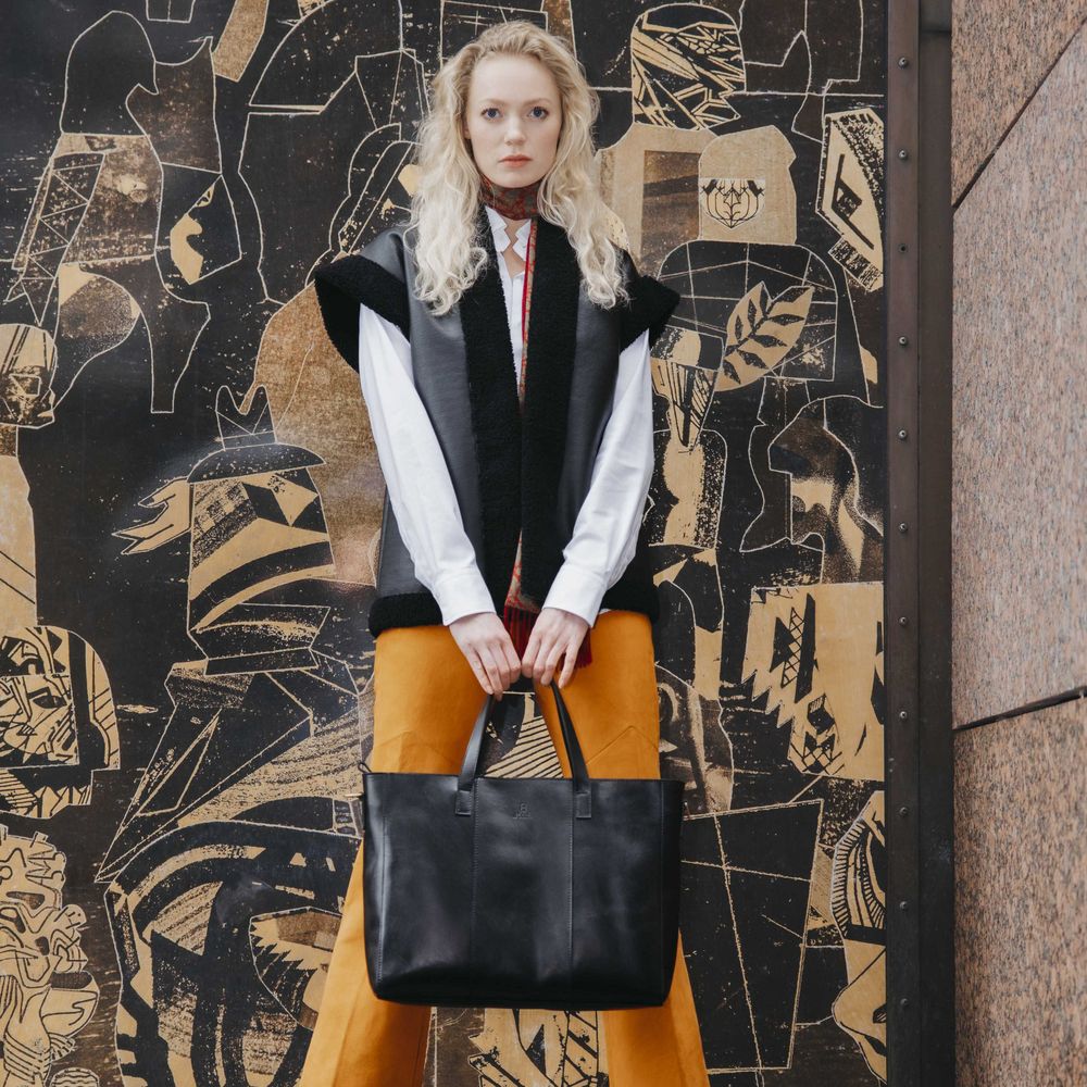 Classic tote
