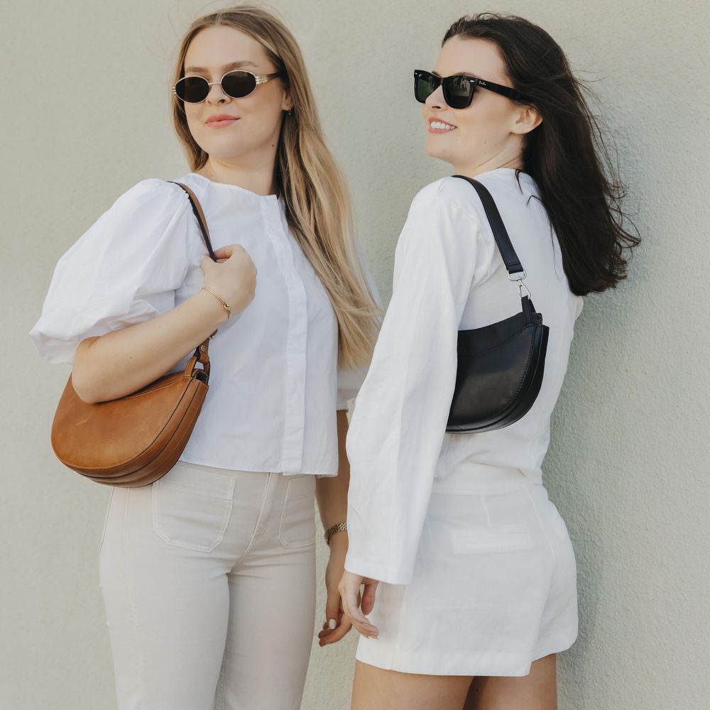 CASUAL CLASSICS Shoulderbag