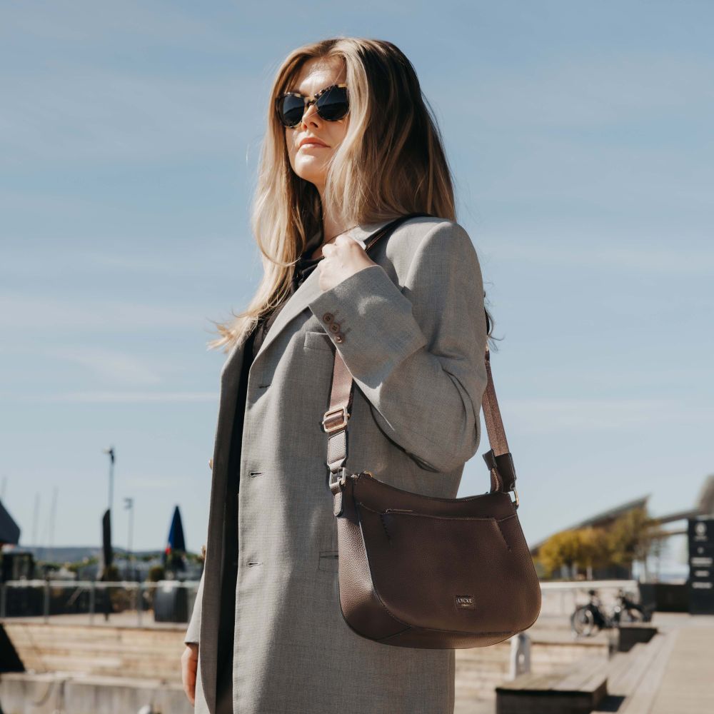 Saga axelväska/crossbody