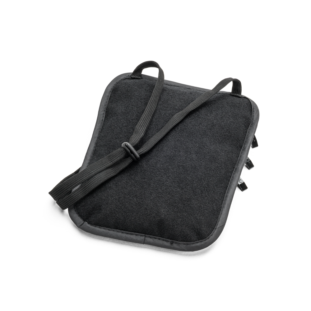 Nackväska för pass