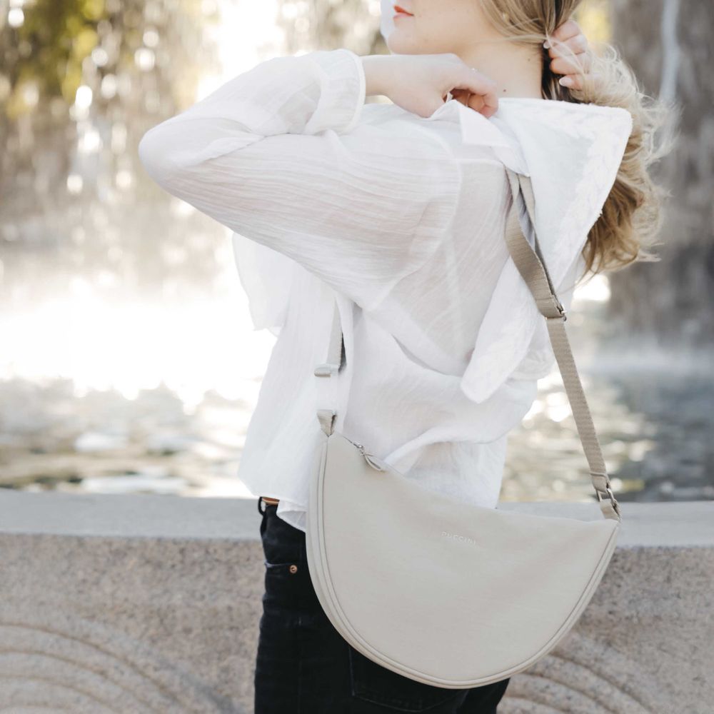 Lotta crossbodyväska