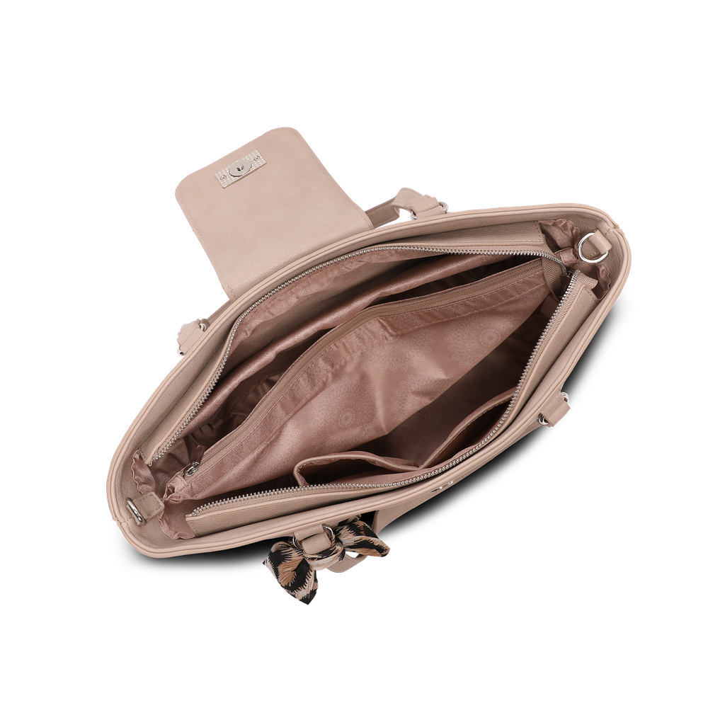 Handväska i kassemodell