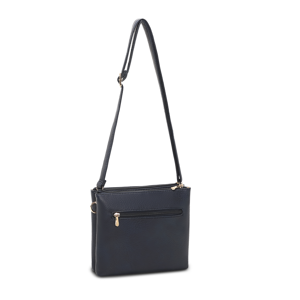Axelväska i crossbodymodell