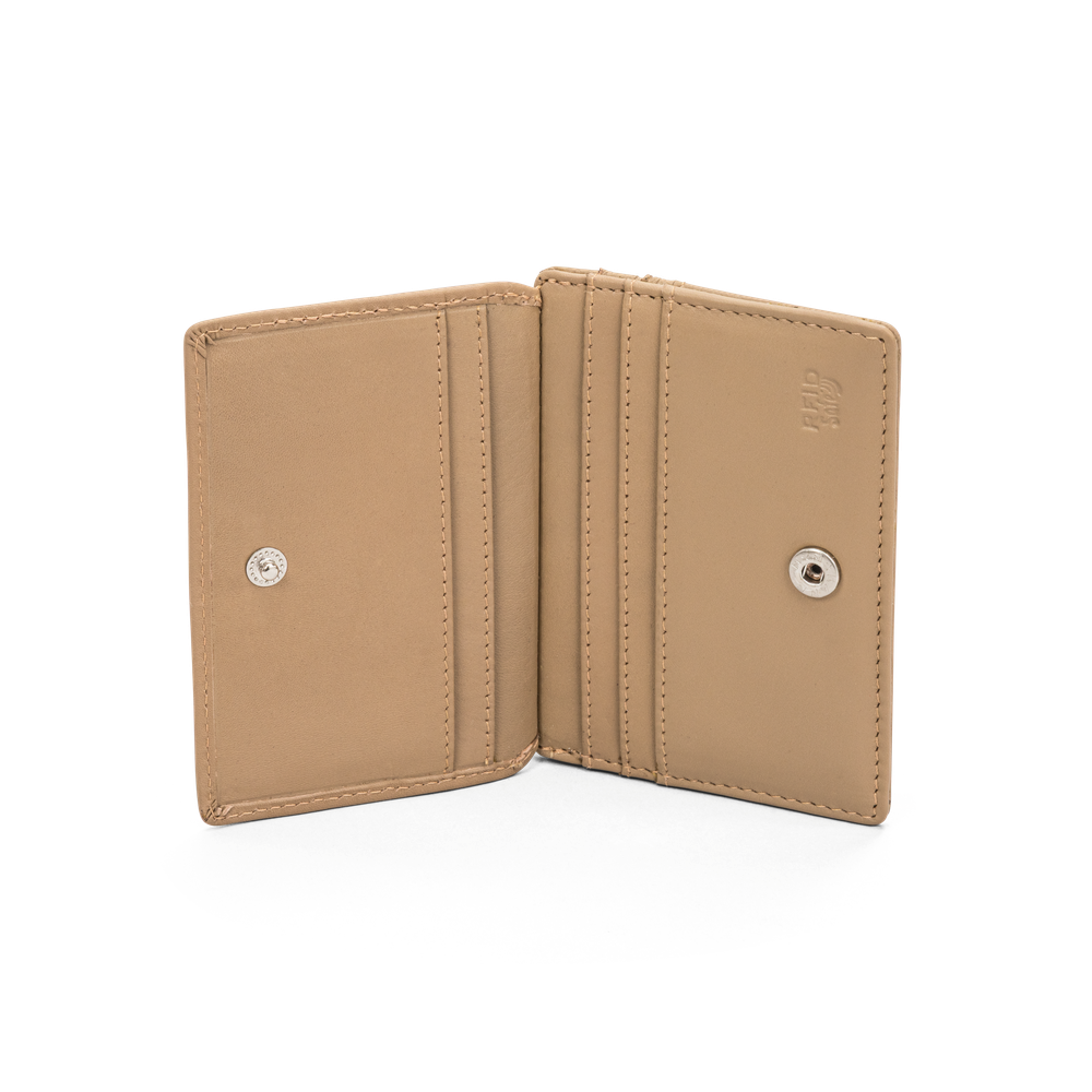 Korthållare i skinn