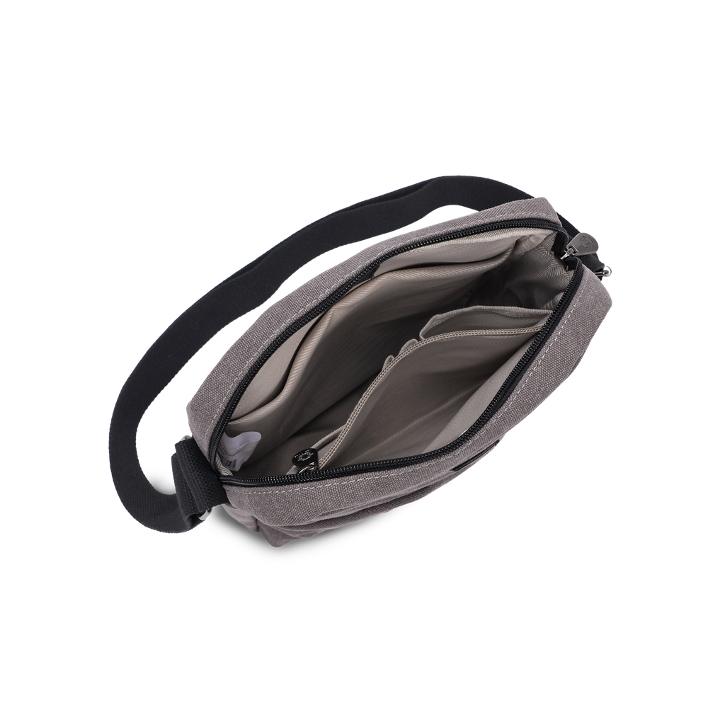 Axelväska i crossovermodell