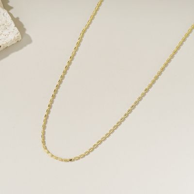 Minimalistic Necklace Gold