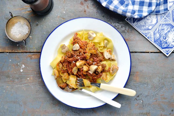 Lins- och svampbolognese med färsk pasta - Middagsfrid