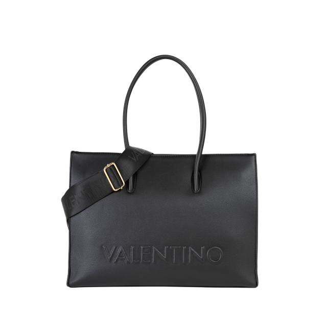 Bianka Re shopper