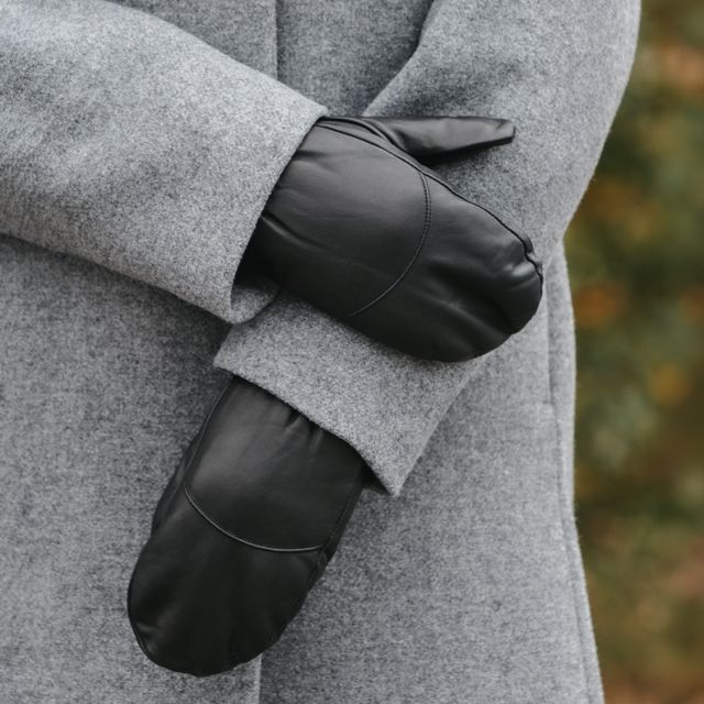 HK Fingerman damevotter i lammeskinn