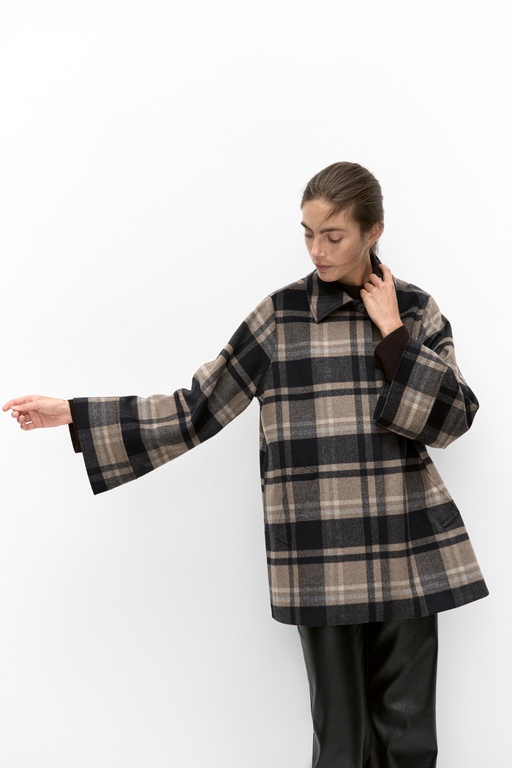 Megan coat CHECK
