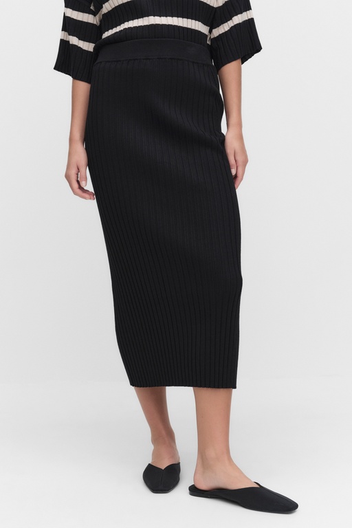 Evie Knitted Skirt BLACK