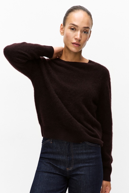 Bianca R-neck sweater Bianca R-neck sweater DK BROWN