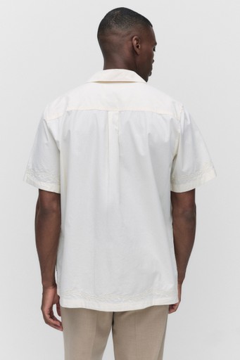 Lesley embroidery