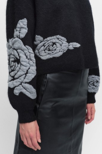 Gzrosaly pullover Gzrosaly pullover