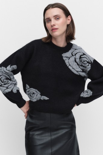 Gzrosaly pullover Gzrosaly pullover