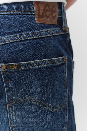 5 pocket short