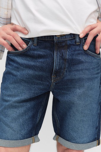 5 pocket short