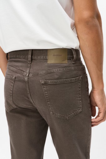 Post regular fit