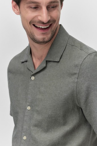 Paul resort shirt Paul resort shirt