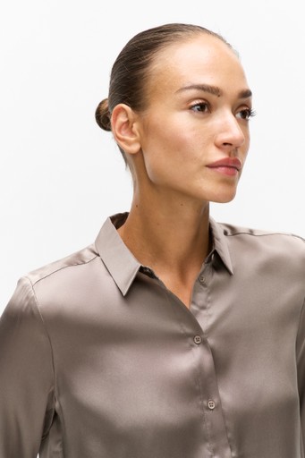 Leonore shirt premiu