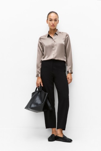 Leonore shirt premiu