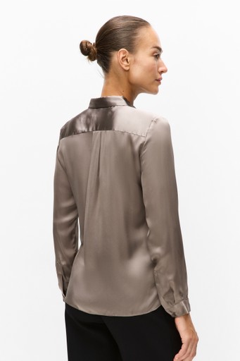 Leonore shirt premiu