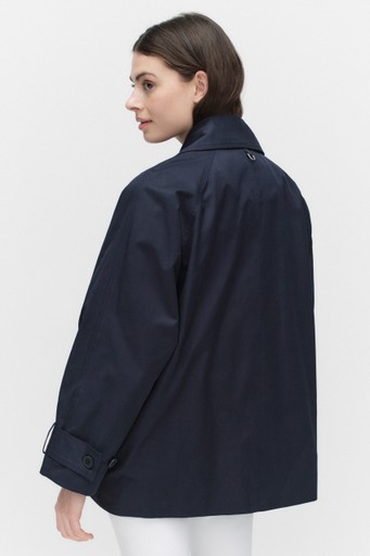 Minonaiw jacket