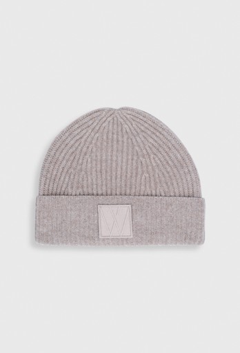 Kaxyiw beanie
