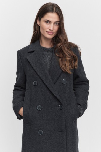 Yunahiw long coat Yunahiw long coat