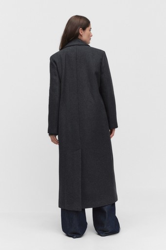 Yunahiw long coat Yunahiw long coat