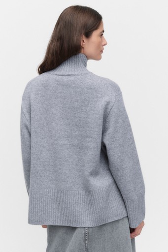 Geaiw kaxy highneck Geaiw kaxy highneck