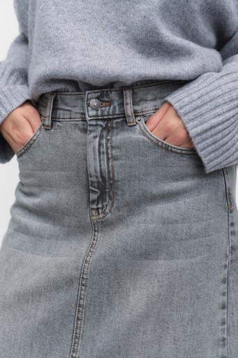 Nanasiw denim skirt Nanasiw denim skirt