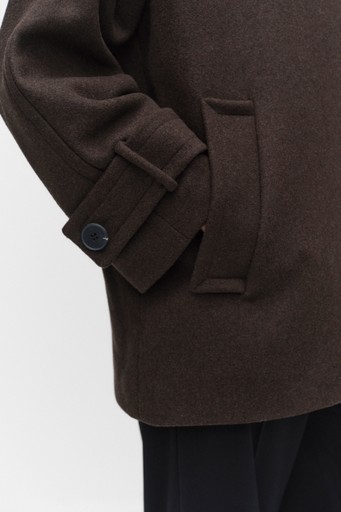 Thoraiw minona coat Thoraiw minona coat