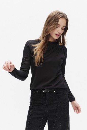 Kaseyiw blouse Kaseyiw blouse