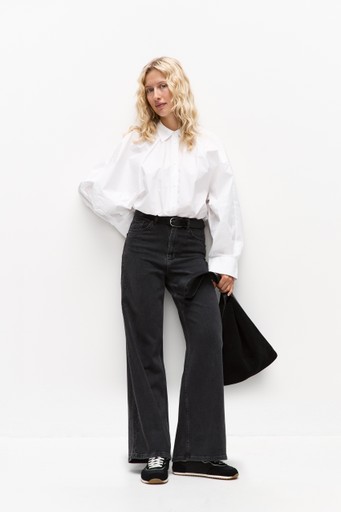Junaiw aalia jeans