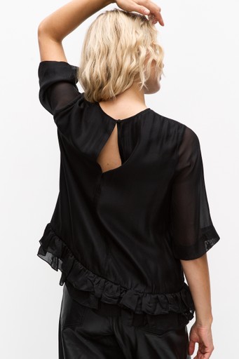 Orangeiw top