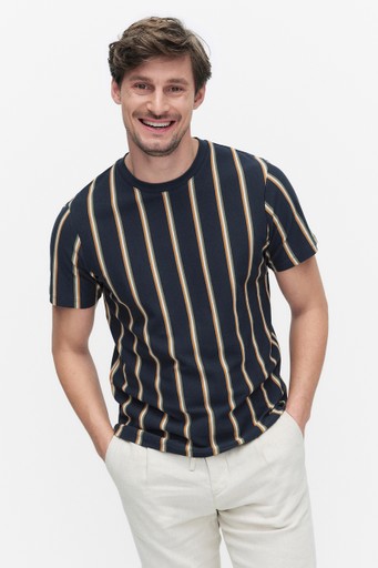Adam tee