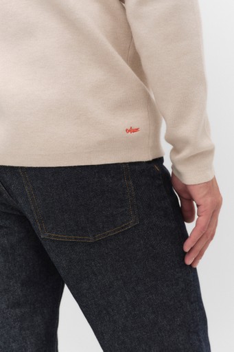 Clark roundneck Clark roundneck