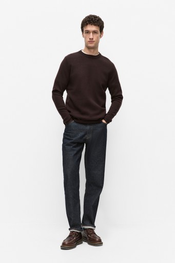 Clark roundneck