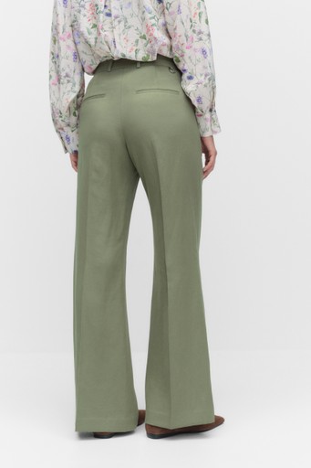 Meia trousers