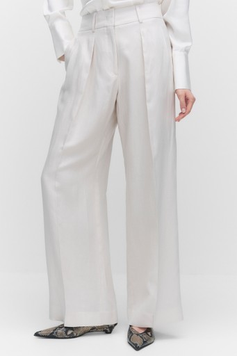 Ivory trousers