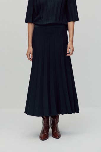 Nora knitted skirt