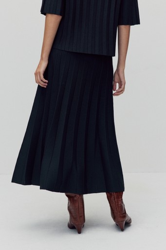 Nora knitted skirt