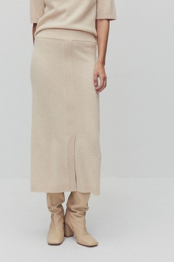 Malin knitted skirt