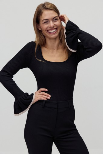 Alegra sweater